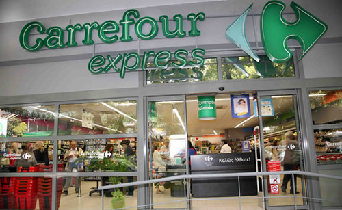 Carrefour se mete de lleno en el mercado de las estaciones de servicio