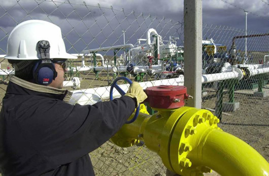 Con una inversión millonaria YPF inauguró un nuevo gasoducto