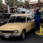 Salvaje agresión a empleado por negarse a cargar GNC a un auto con oblea vencida