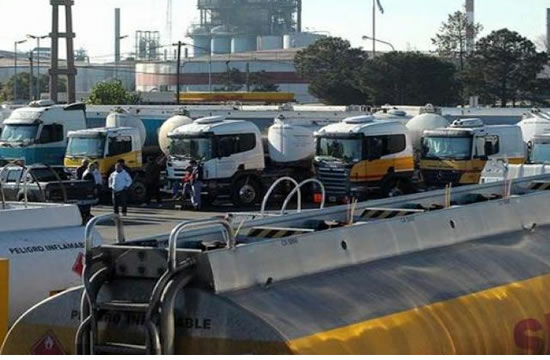 Por un reclamo contra el Impuesto a las Ganancias el jueves 28 no habría reparto de combustibles