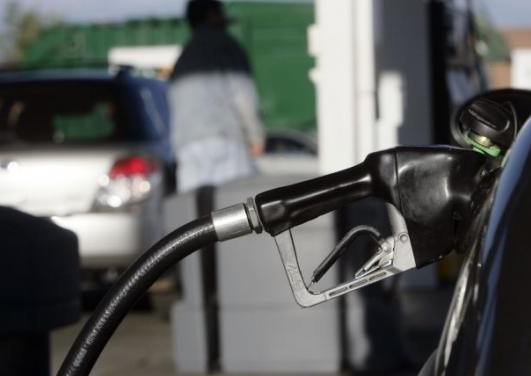 Disminuyen conflictos entre estaciones y petroleras pero aumentan con el personal