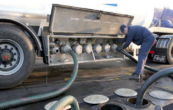 Opinión: “Separar el pago de las facturas por las compras de combustibles”