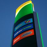 En medio de los rumores de retirada, Petrobras afianza vínculos con las estaciones de servicio