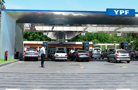 YPF lanza una nueva nafta que promete conquistar el segmento más codiciado del mercado