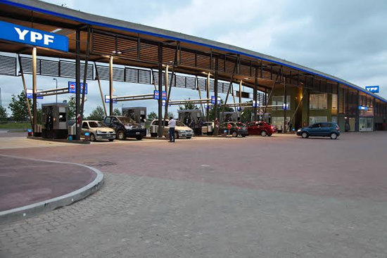 Tips para reducir el consumo de energía eléctrica en las estaciones de servicio