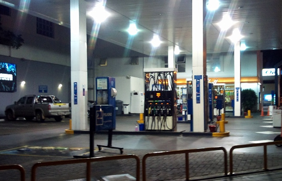 ¿En que provincias las estaciones no despacharán combustibles durante las fiestas de fin de año?