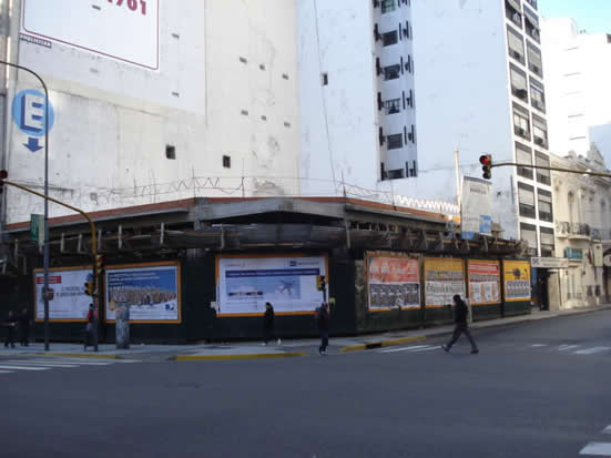 En 2014 se profundizó el cierre de estaciones de servicio blancas que solo expenden combustibles líquidos