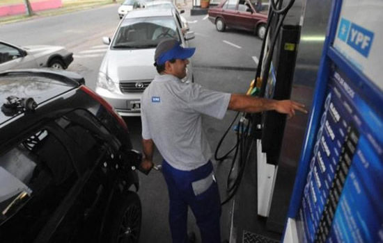Los precios de las naftas podrían dificultar la negociación salarial