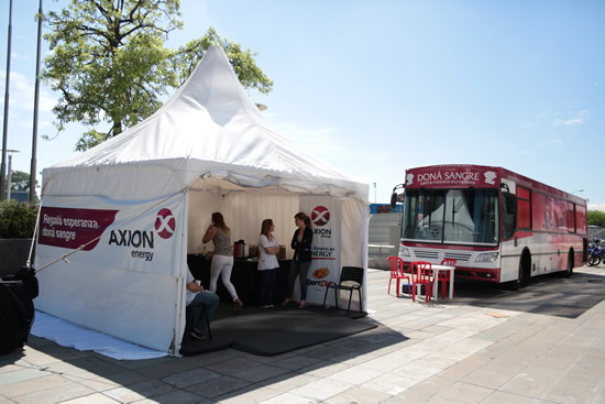 La campaña de donación de sangre 2014 de AXION energy ayudó a más de 1.200 personas con enfermedades hematológicas