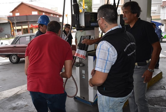 AFIP clausuró 3 estaciones de servicio en Salta por no emitir facturas