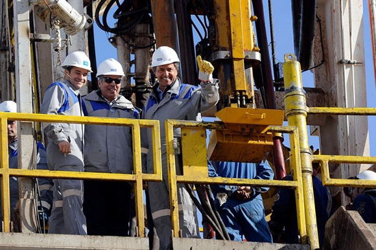 Un plan de energía para largo plazo y un debate que los candidatos se niegan a dar