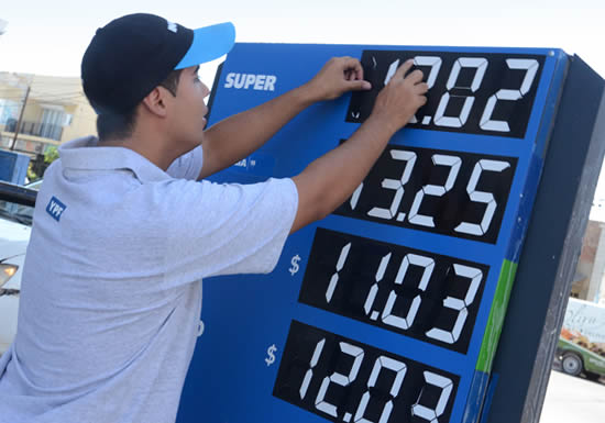 De a poco se van nivelando los precios de los combustibles entre Capital Federal y el interior