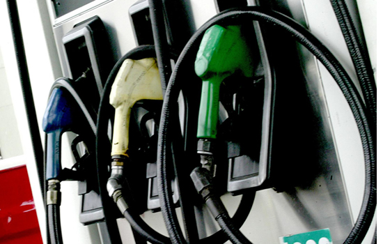 Recomiendan controlar periódicamente que los surtidores “no pierdan combustible”