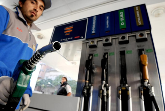 Acuerdo salarial para empleados de estaciones de servicio de la región Cuyo