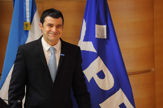 Opinión: Galuccio en YPF antes y después de las elecciones