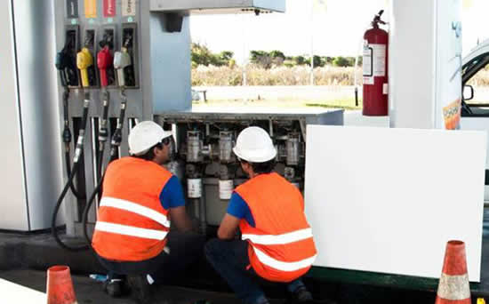 Empresas dedicadas al mantenimiento de surtidores advierten caída en sus operaciones