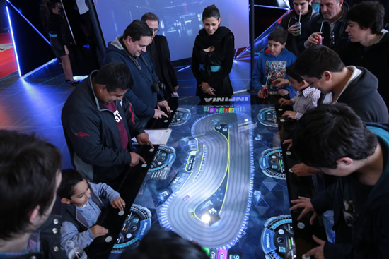 YPF refuerza su estrategia de marketing de INFINIA en el salón del automóvil