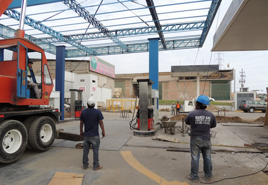 Examinan las causas que dificultan el recupero de la inversión en nuevas estaciones de servicio