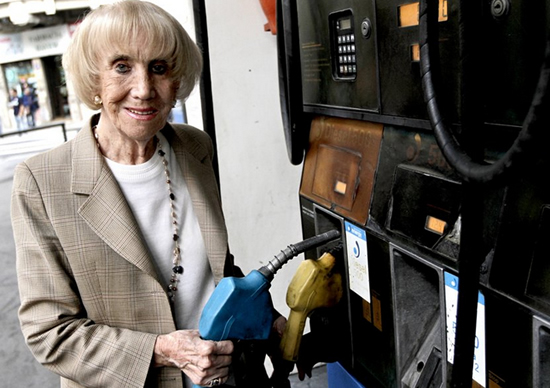 Nueva aclaración de la presidente de FECRA contra quienes intentan desplazarla de su cargo