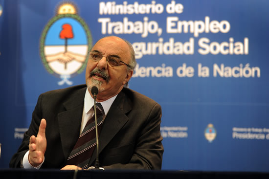 La demora de la homologación de los aumentos de sueldos preocupa a las estaciones de servicio