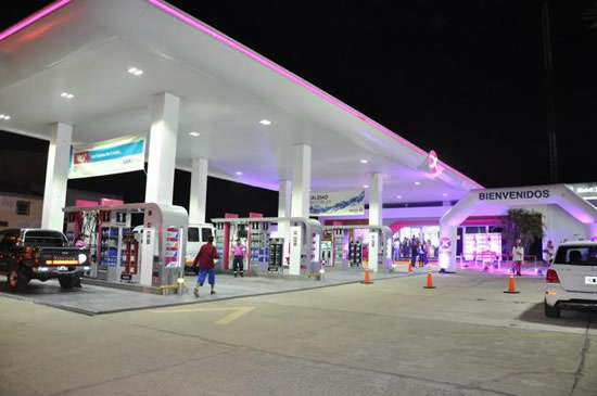 Pasó de ser estación blanca a embanderada y ahora vende el triple de combustibles