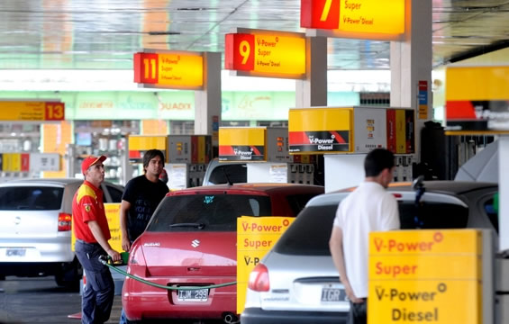 Teófilo Lacroze inicia recorrida por las estaciones de servicio Shell en todo el país