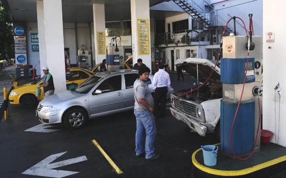 El parque vehicular a GNC sigue en alza a excepción de cuatro provincias