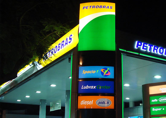 ¿Porque conviene cambiar luminarias de la estación de servicio? Un caso de éxito lo explica