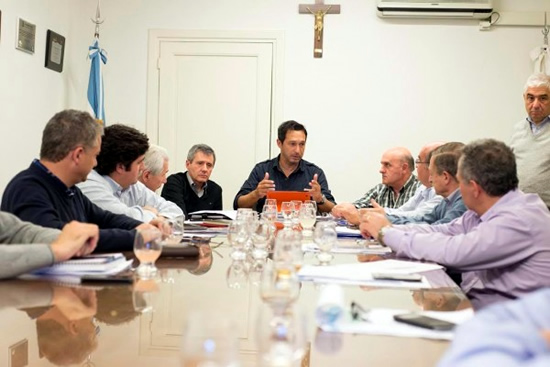 Asesores de candidatos y referentes de petroleras confirmados para el foro nacional de estaciones de servicio