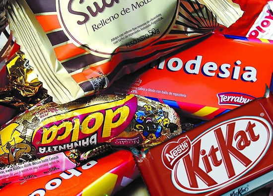 ¿Cuál es el producto de mayor rotación en los minimercados de las estaciones de servicio?