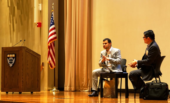 El Presidente de YPF disertó en el Congreso anual de energía de la universidad de Harvard