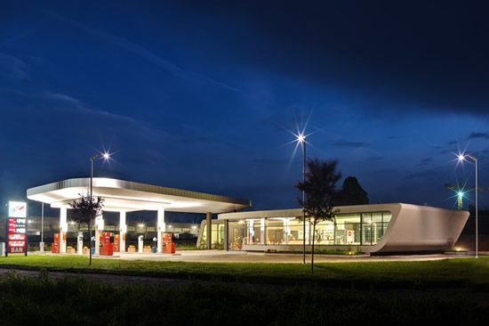 Expendedores advierten dificultades para cerrar durante la noche y fines de semana