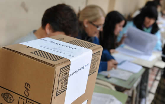 Elecciones 2015: “se debe ir hacia  una industria petrolera sin subsidio y auto-sostenible”