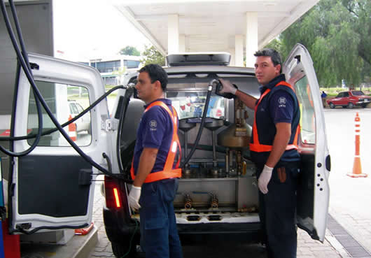 Federalizan el control de calidad de los combustibles