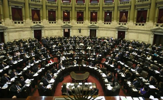 La nueva Cámara de Diputados abre posibilidades a leyes que favorezcan la actividad de las estaciones de servicio