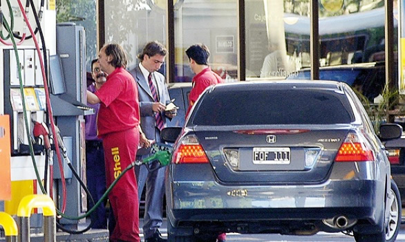 Difunden nuevos acuerdos salariales para empleados de estaciones de servicio