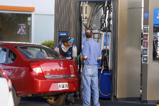 Dan a conocer nuevos topes indemnizatorios para trabajadores de estaciones de servicio