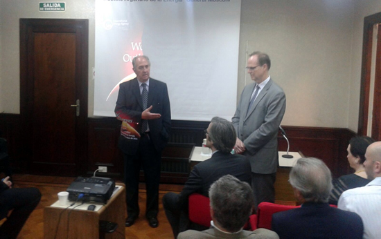 Argentina transita un escenario poco favorable para recibir inversiones petroleras según la Agencia Internacional de la Energía