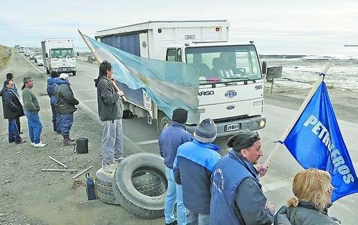 Caída de la actividad petrolera en el sur afectó en un 25 por ciento las ventas de combustibles