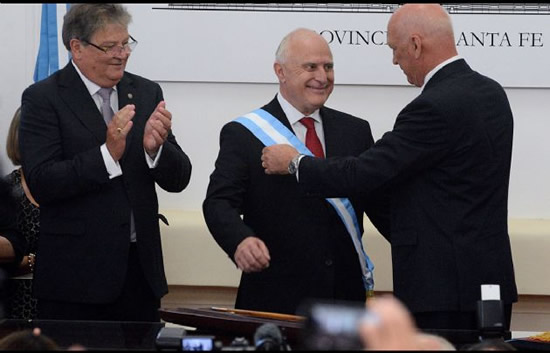 Estacioneros en alerta por la suba de impuestos provinciales