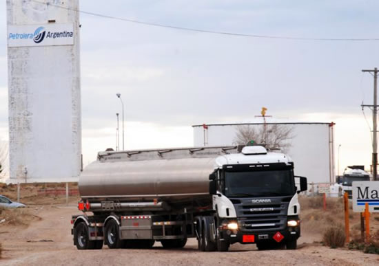 Preocupa la situación de las pequeñas refinerías por el aumento local del costo del crudo