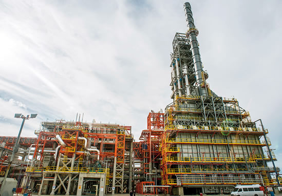 En julio YPF pondrá en funcionamiento una nueva unidad que aportará 1.000 millones de litros anuales de gasoil