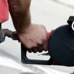 Buscan transparentar los precios del mercado de los combustibles