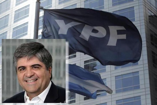 La dirección de YPF cambia de perfil: se va un ingeniero y llega un banquero