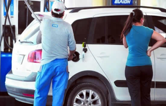 Se firmó en el Ministerio de Trabajo el acuerdo salarial entre empleados y expendedores