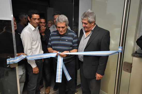 Carlos Acuña: “el jueves cerramos el 24 por ciento de aumento”