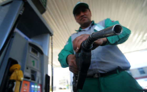 Autorizan un nuevo Convenio Colectivo de trabajo para empleados de estaciones