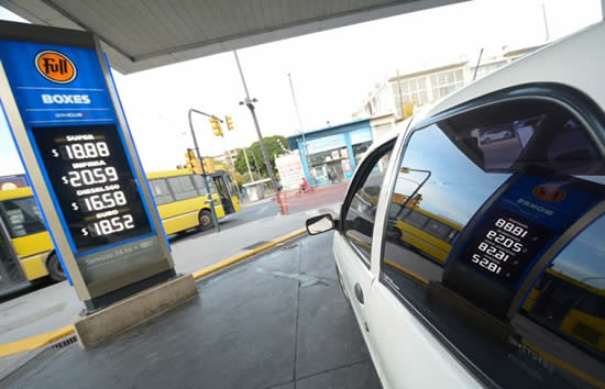 ¿Modifican los aumentos de los combustibles la rentabilidad de una estación de servicio?