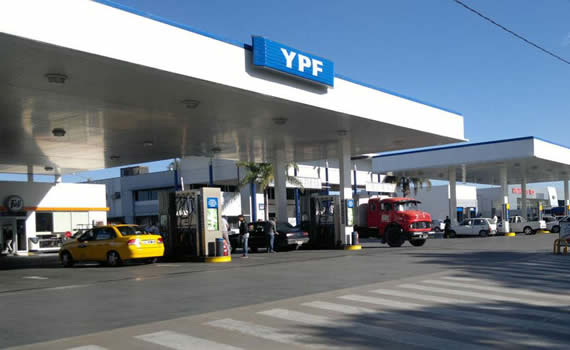 Estaciones YPF valoran la propuesta de la compañía pero ponen reparos