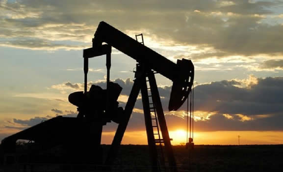 El alza del crudo suma un nuevo beneficio a las empresas petroleras